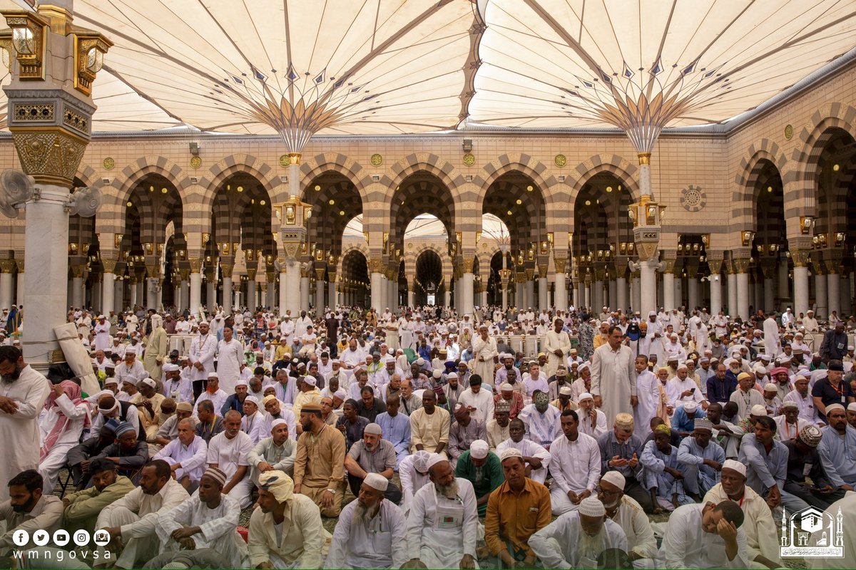فضيلة الشيخ د. حسين آل الشيخ في #خطبة_الجمعة: من أفضل الأعمال في هذه العشر للحاج وغيره الإكثار من الذكر، تهليلاً وتكبيراً وحمداً. 

#المسجد_النبوي 
#وكالة_شؤون_المسجد_النبوي
#آمنين

للمزيد :

wmn.gov.sa/public/?module…

_