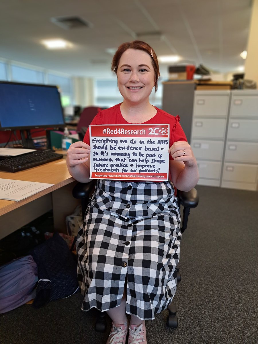 📣 Going #Red4Research at work today! Proud to be a research nurse @WAHT_Research @WorcsAcuteNHS
Showing support for all my fellow research colleagues who work on trials and all of our patients who consent to take part to help improve future practice  ♥️
#BePartOfResearch #NHS