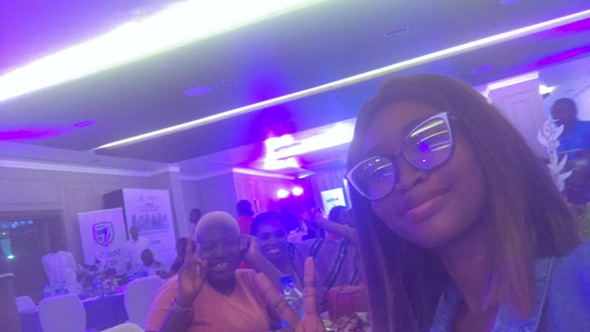 Euphoria_Sticks's tweet image. Sitting with the tennis heads and I feel like a Coco Guaff in between these top 10 seeded powerful women.🔥

Don’t you dare disagree.😌

#LISC2023
#ItIsOurTime
#LadiesInSports