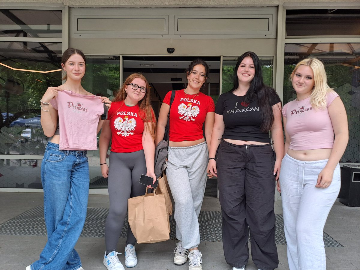 CollyersHistory's tweet photo. Team Krakow 2023. Off for our tour of Nowa Huta after a morning of shopping. https://t.co/IDylZKguEk