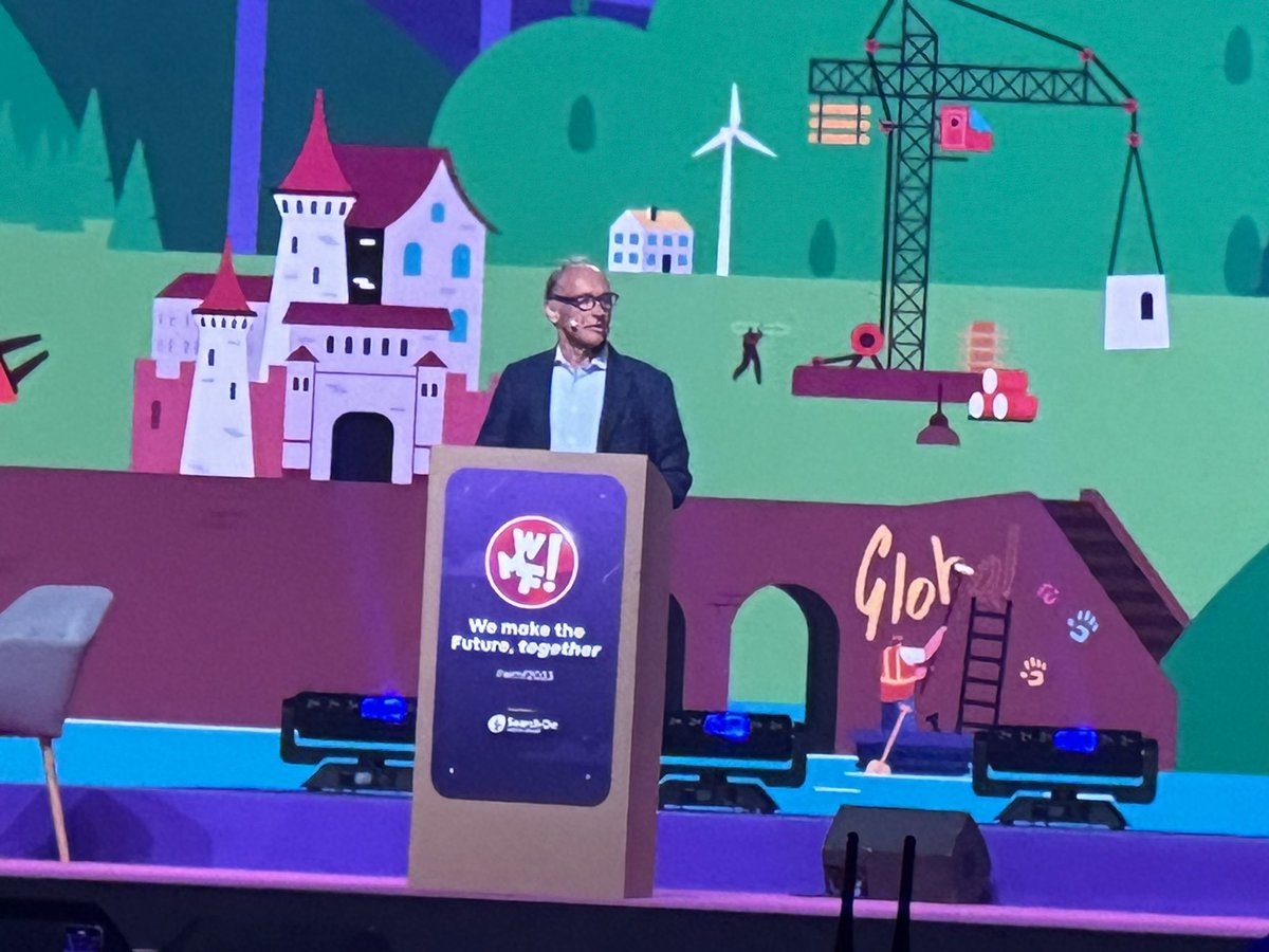 Al #WMF2023 Sir Tim Berners-Lee . Inventore del World Wide Web. Ha reso Internet accessibile a tutti. E non ha cambiato idea. Invita a creare strumenti che siano inclusivi, per tutte le identità, e “compassionevoli” #wemakefuture