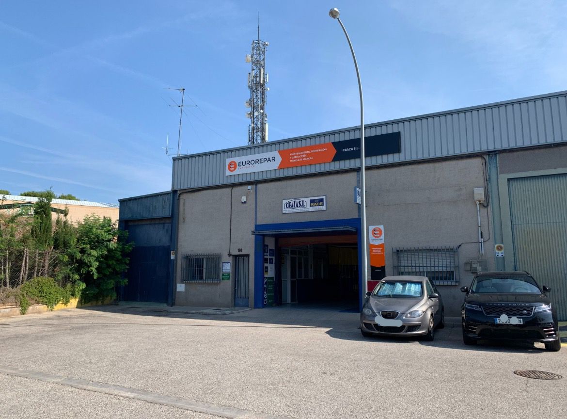 Talleres CRAZA tira la casa por la ventana: si reparas tu coche en su taller, te invitan a una comida gratis bit.ly/42EoTEQ #zaragoza