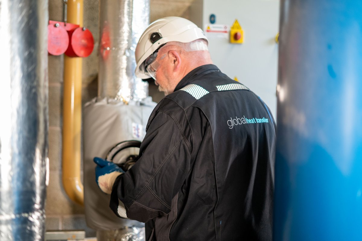 Did you know that brand new thermal fluid systems are particularly at risk of contamination from environmental exposure?

This can cause damage to your new system.

Find out how to avoid costly damages: zurl.co/sudF…

#htf #cleaning #flushing #c1 #engineering