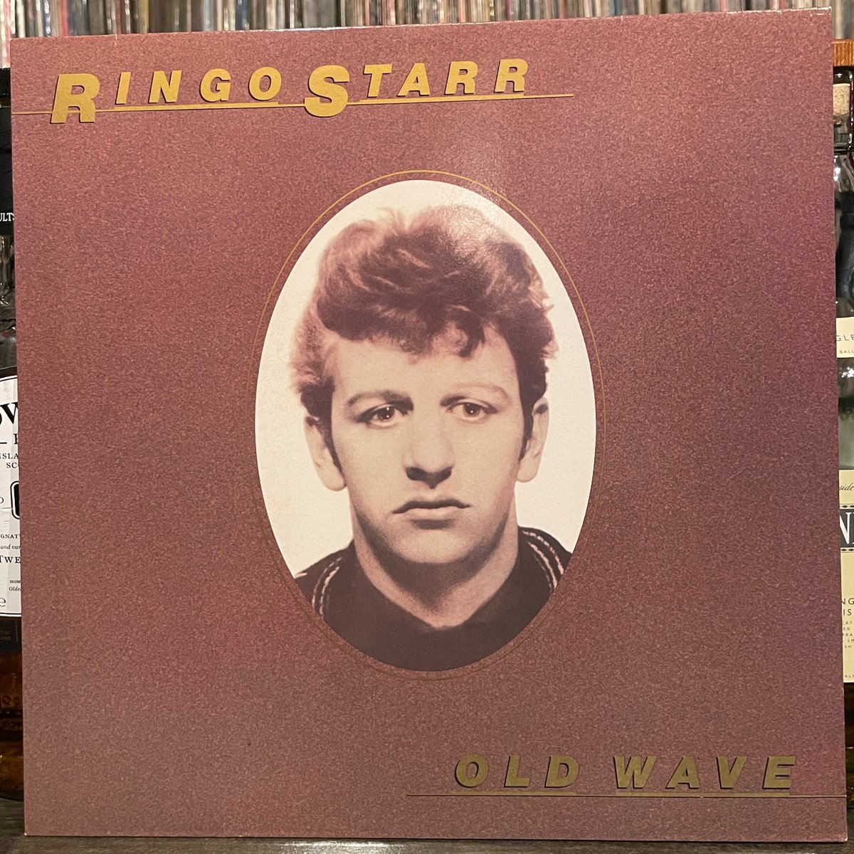 MILEHIGHCLUB202's tweet photo. ほなLPいこか
RINGO STARR / OLD WAVE [16Jun1983 (DEU) The Broardwalk Entertainment Co --- 250 16 029]
#RingoStarr #OldWave #hopeless #JoeWalsh #vinylbar #musicbar #レコードバー #mhc16062023
https://t.co/xxu8q1doWH https://t.co/hx5i7qQkuG