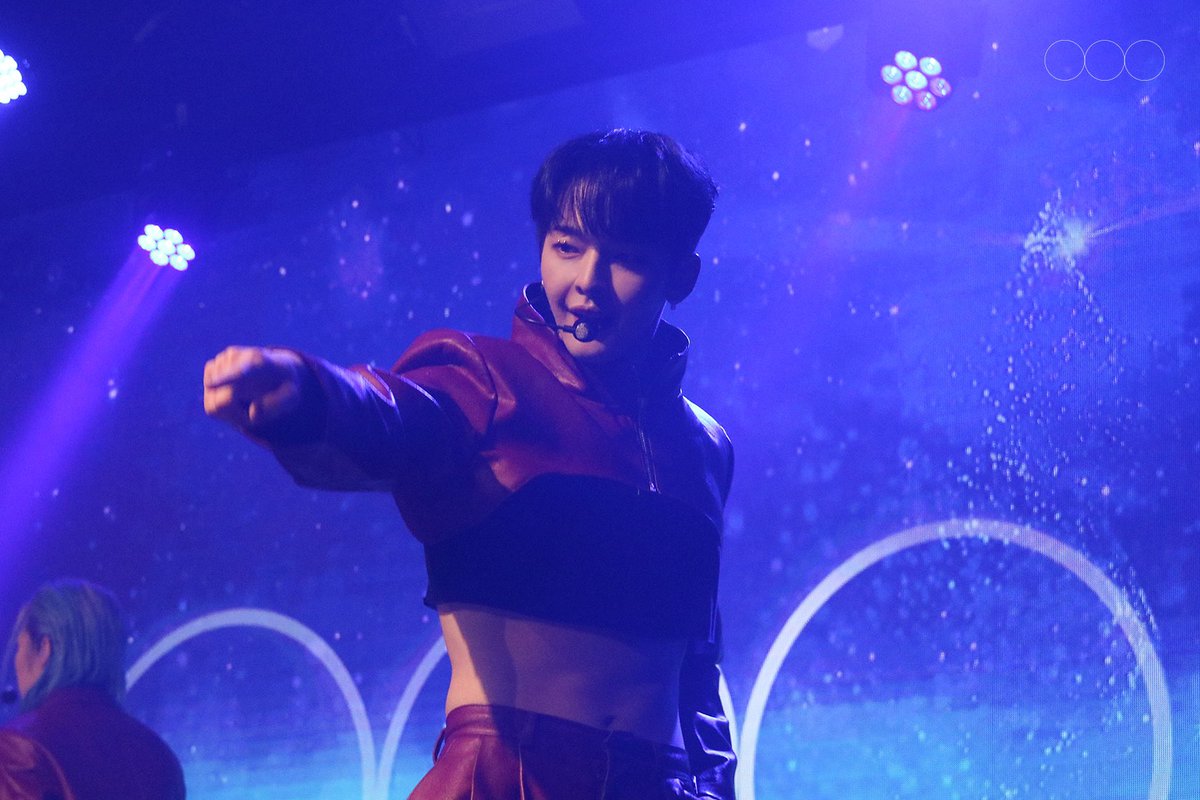 KBFlLES's tweet image. 🫵🏼💥

#OnlyOneOf #온리원오브 
#kb #kyubin #규빈