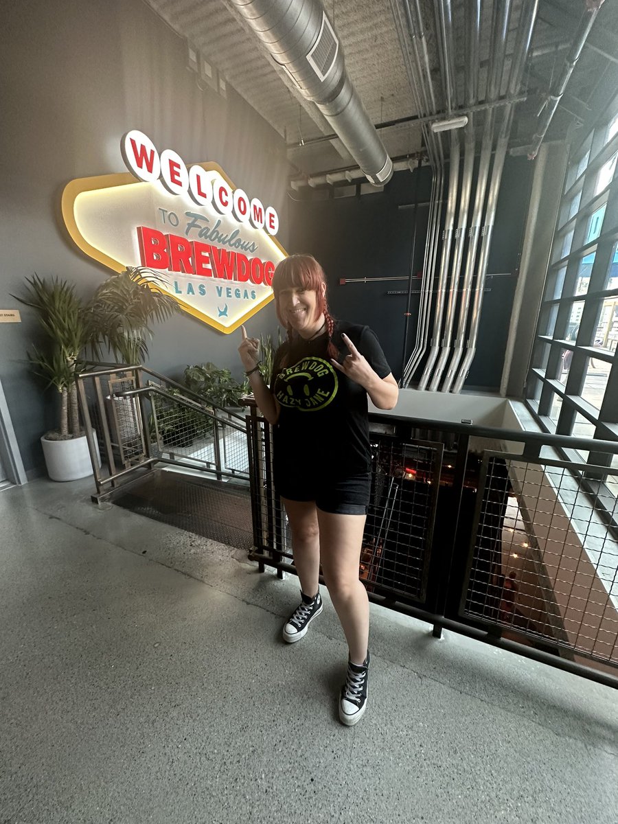 The Infamous Smiley Quinn (@smiler_quinn) on Twitter photo even managed a trip the the awesome <a href="/BrewDogLasVegas/">BrewDog Las Vegas</a> <a href="/BrewDog/">BrewDog</a> <a href="/Brewdogbarhull/">BrewDog Bar Hull</a> #BrewdogHullOnTour #CabinCrewLife even managed a trip the the awesome <a href="/BrewDogLasVegas/">BrewDog Las Vegas</a> <a href="/BrewDog/">BrewDog</a> <a href="/Brewdogbarhull/">BrewDog Bar Hull</a> #BrewdogHullOnTour #CabinCrewLife