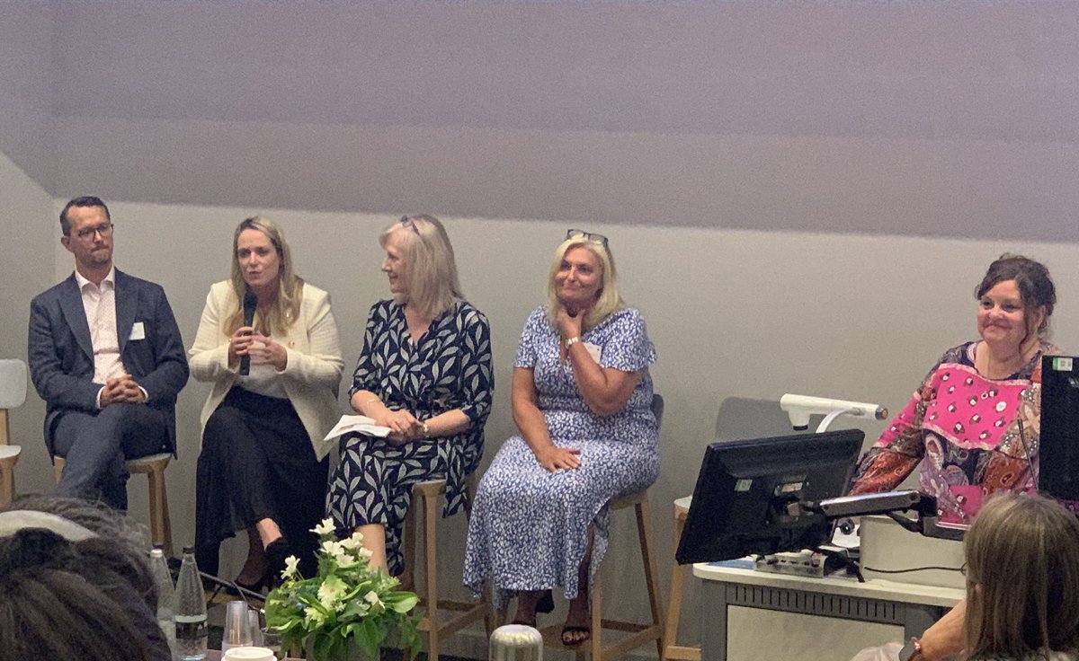 Inspiring
Evidence Based
Resilience
Create the place N&amp;M want to work
Connection on why Meaningful Recognition is strategically important for each CNO &amp; Board
#IDD23 @NAME_UK2022 <a href="/DAISY4Nurses/">DAISY Foundation</a>