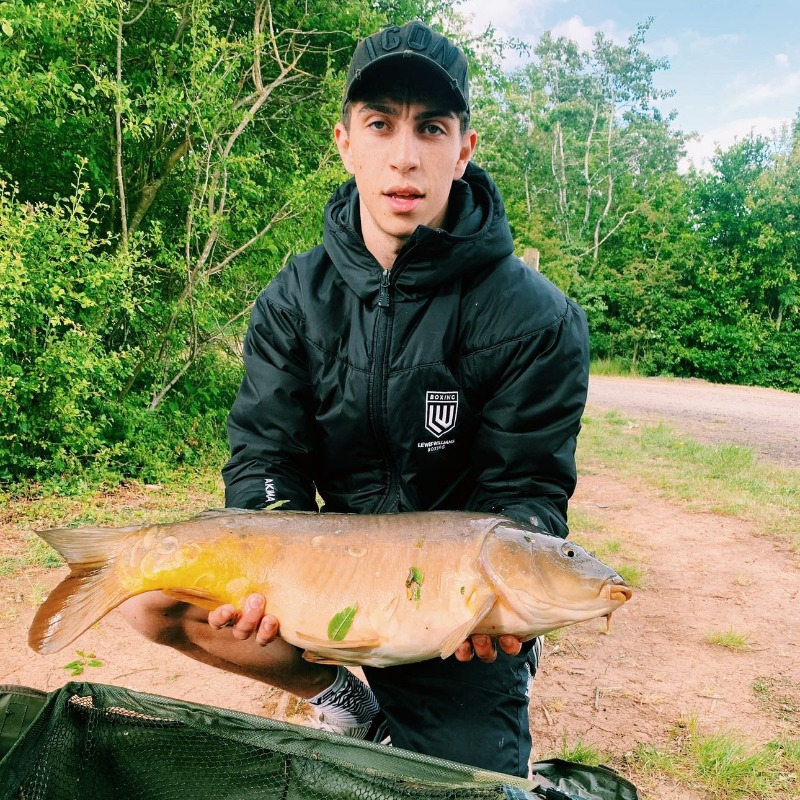 TeamGB's tweet photo. Krakow-bound @Lewis24williams has two passions. 

🥊 Boxing 

🎣 Fishing!