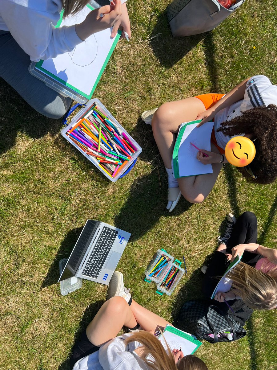 Some Vitamin D during the Mental Health Award this afternoon. Students identifying parts of the brain and explaining how their actions tie in ☀️☀️