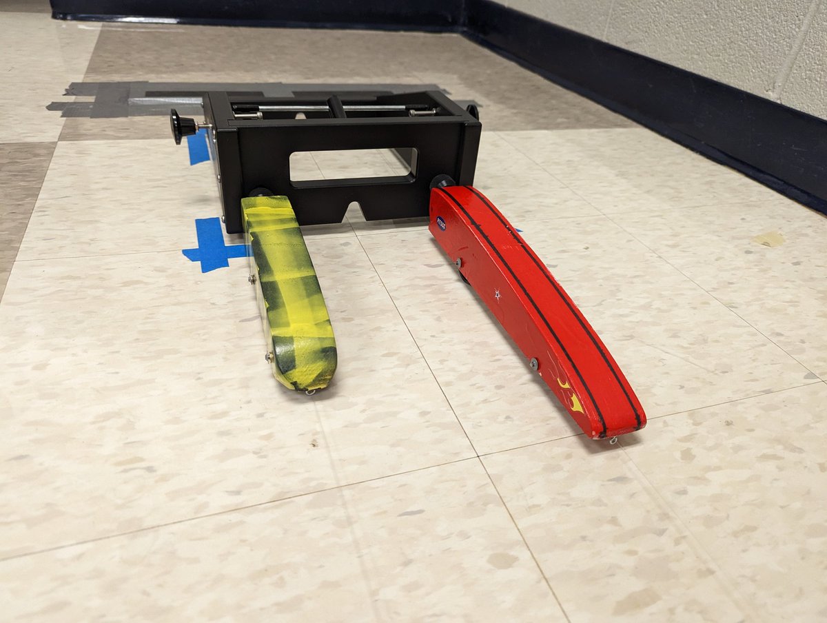 FranseeTech's tweet photo. CO2 Dragster racing in 8th grade Tech Ed! #CMSTechEd #CMSDragsters https://t.co/kEnOHbWNMq