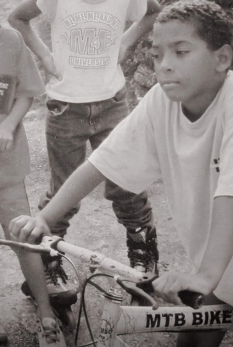 JRHYouthSupport's tweet image. The environment creates and fester anger even tho the love we share can be for a short time.  The fears and doubts today. The boy who died saving another #visualawareness #victimstories #BEYOND_THE_STORY #BeKindAlways #respect #showlove #together #1min4lives🌼 #publichealth