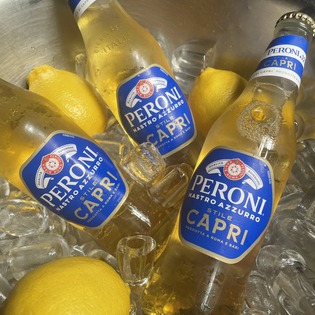 FirstCoast1's tweet image. A new staff favourite! Crisp light &amp;amp; refreshing lager with a hint of citrus, perfect on a day like this, cheers 🍻 🌞