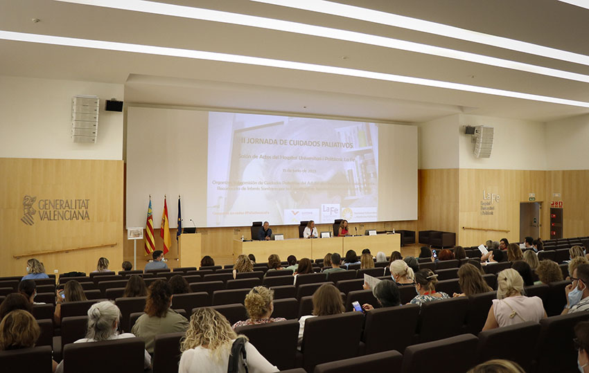 HospitalLaFe tweet media