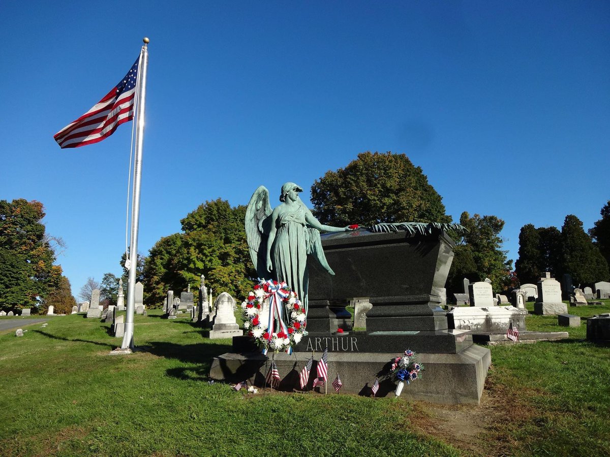 Albany Rural Cemetery tweet media
