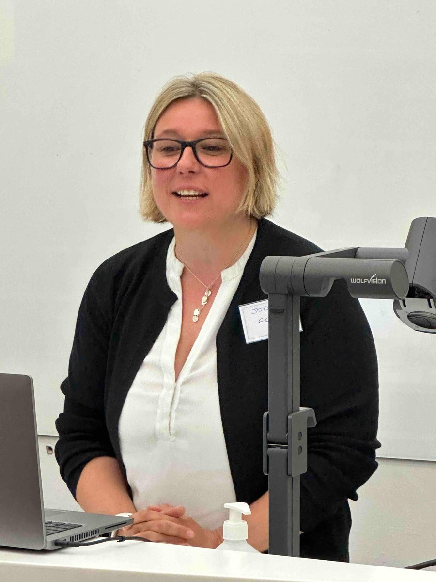 PhiMuChapter's tweet photo. For our 5th student presenter we move to the Midlands Hub with @JodyEdeOx who is speaking about work on a critical care design project. #PhiMuConf2023 @SigmaNursing @RegionSigma #SigmaStudents https://t.co/YLQmiVYFYA