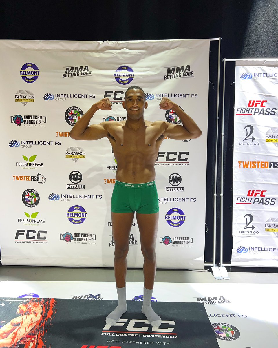 Raph_Uch's tweet image. Championship weight made ✅ 

Time to shine tomorrow night 👑👑
#ChampChamp