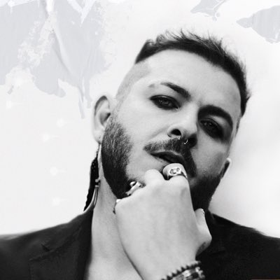 “SERYO” il mio nuovo EP fuori ora! 🤘🏻
Ascoltalo qui: spoti.fi/3N7JNGq