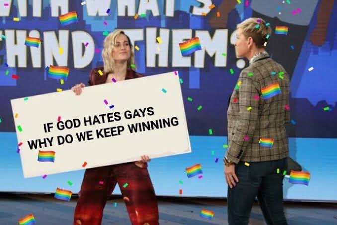 flamboyola's tweet photo. Dois moradores do St Sul foram super homofóbicos com nós da @QueermadaGyn em um grupo, a diretora da associação e outros moradores nos defenderam 🧡
Oq será que eles tão pensando agora que nosso evento tem o apoio da prefeitura e já até passou no jornal? https://t.co/CulQu0fn0d