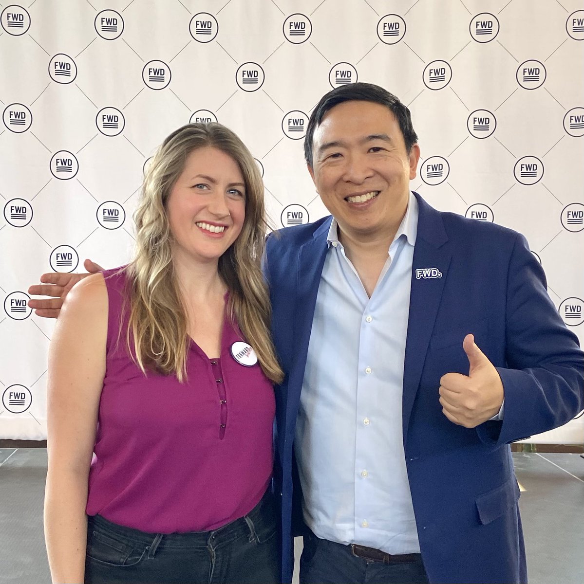 AwbrieJentrie's tweet photo. Got to meet the legend himself back in March! #AndrewYang https://t.co/PAtZ4jcpmW