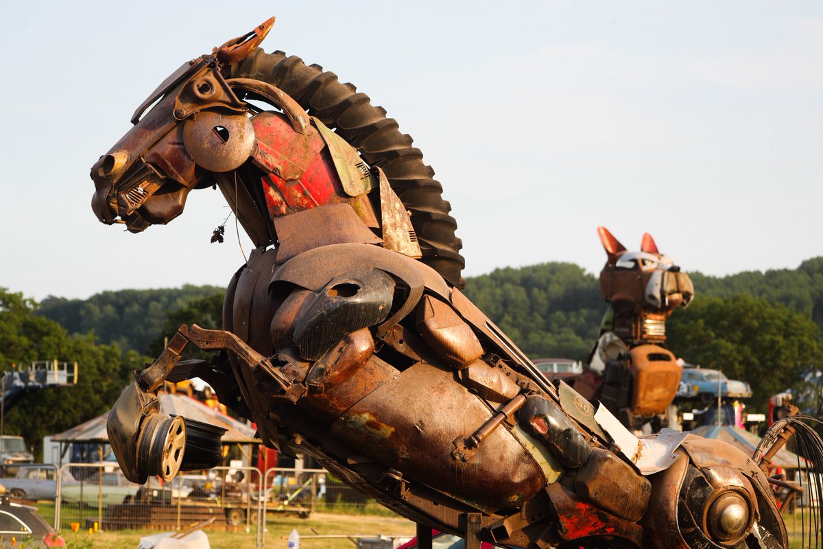 Glastonbury Festival tweet media