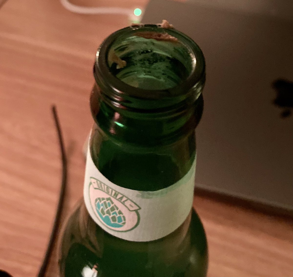 batsoup's tweet photo. @h2opswater been a big fan so when I opened a bottle of your water and  found this vial smear of gunk on the inside rim and oozing down into the water I gagged. I’m wondering what this stuff is and how it left your bottling plant? It’s a deadly serious question https://t.co/JEuqx8PEEw