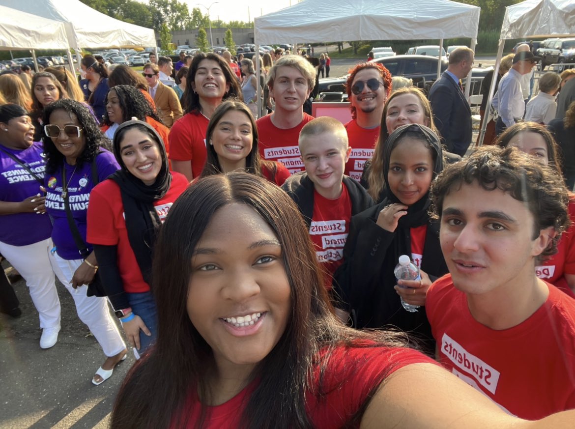 on our way to the Bipartisan Safer Communities Summit w/@StudentsDemand, we’re demanding a gun safe future! #gunsense