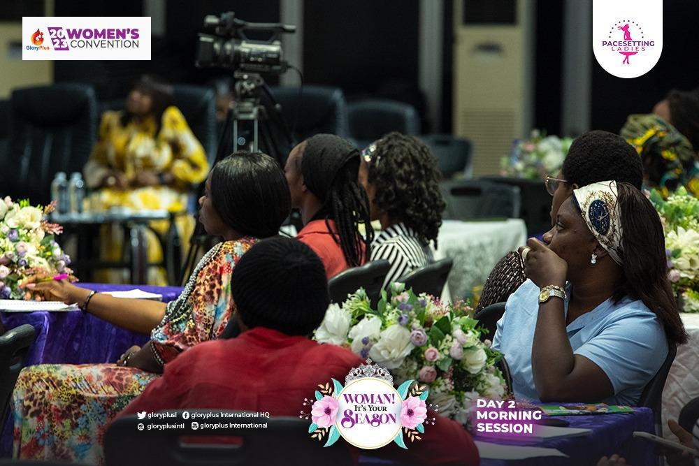 Ps_ladies's tweet photo. In this new season, you will take advantage of your gift as a woman and manifest like never before! 💃🏼

Plan to attend this evening session by 5pm and don't come alone.👀

#day2 #womensconvention
 #PaceSettingladies #womanitsyourseason #Gloryplusinternational https://t.co/CsD3R97B7d