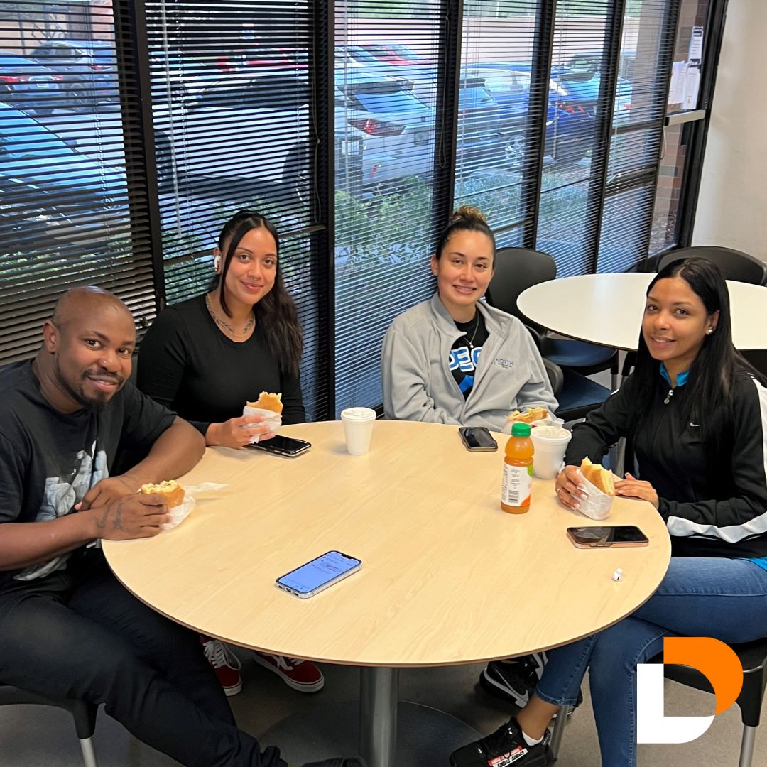 DDSLab's tweet photo. The celebration continues!
This week #DDSLab continued our month-long celebration by providing our team with breakfast sandwiches. We are so lucky to have such amazing Dental Technicians and CDTs!
#DDSLabTampa #DentalTechnician #CDT https://t.co/xgR5x3woF1