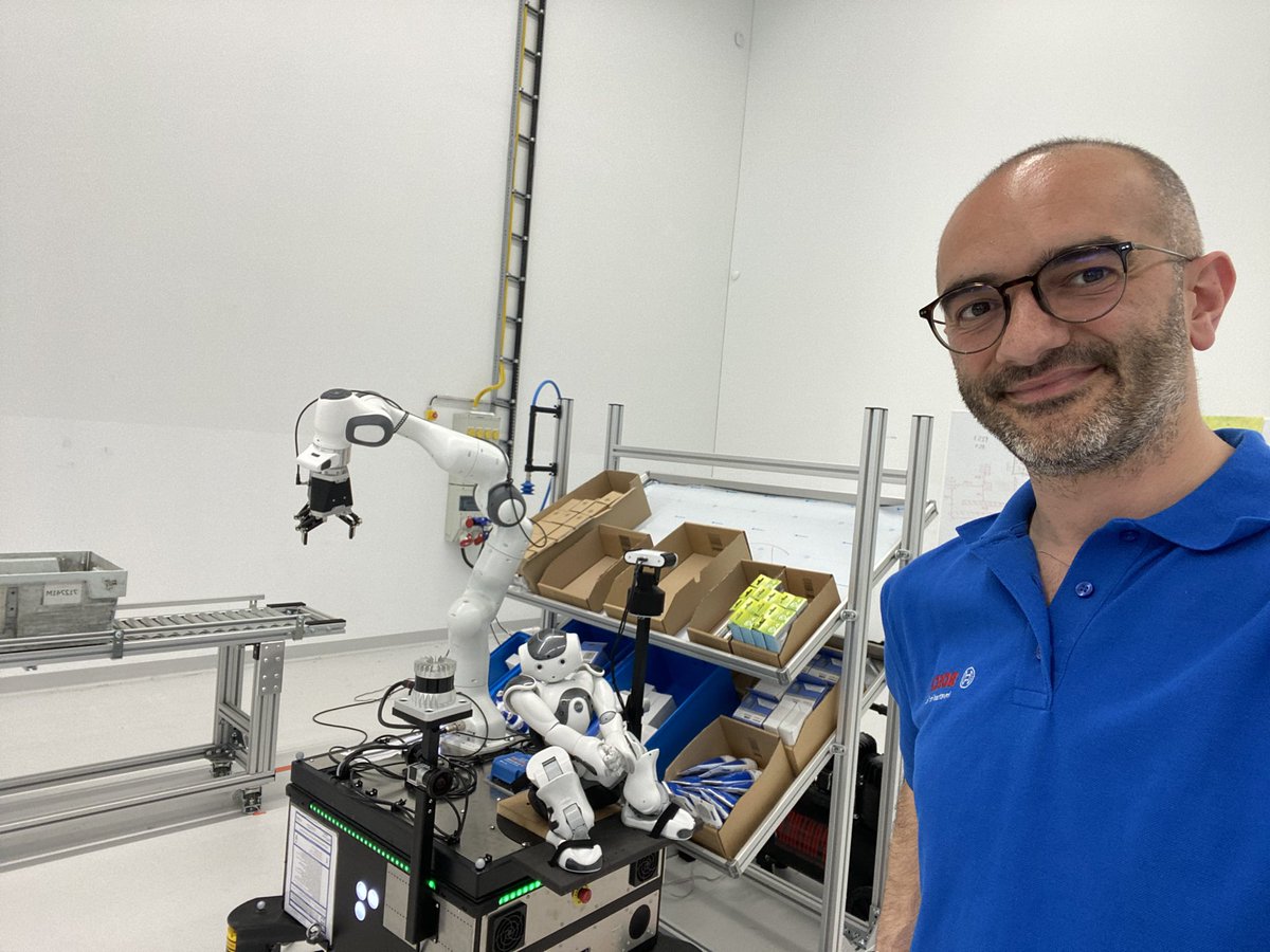 Luigi Palmieri (@luigi_palmieri) on Twitter photo A successful <a href="/darko_project/">DARKO project</a> stakeholders meeting! A lot of fun with this robot and our team! #robotics #AI #darko #BoschResearch #teamwork A successful <a href="/darko_project/">DARKO project</a> stakeholders meeting! A lot of fun with this robot and our team! #robotics #AI #darko #BoschResearch #teamwork