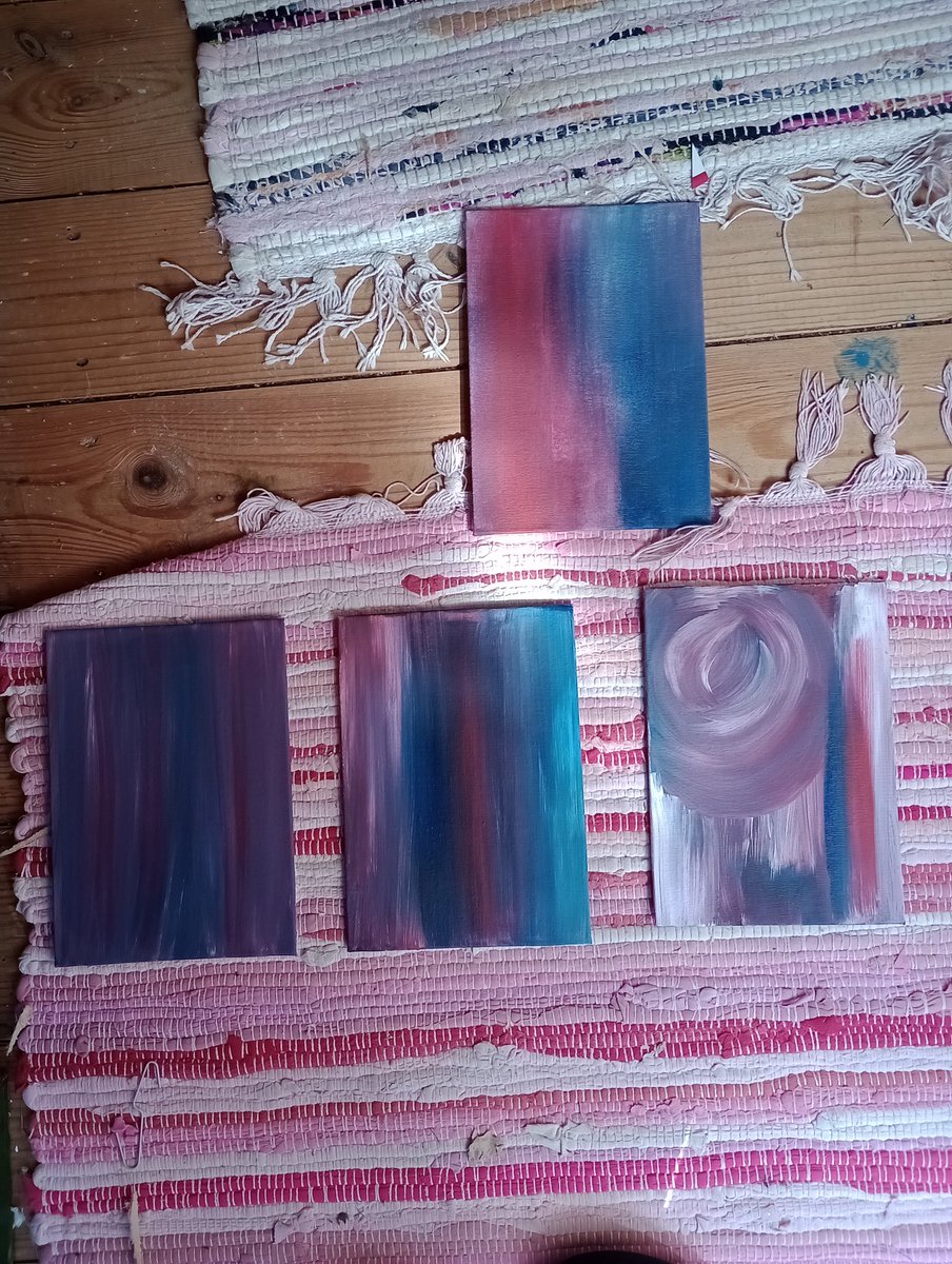 Something different to pass the time.

#paint #painting #abstract #AbstractPainting #identity #DualIdentity #Red #blue #purple #AcrylicPaint #canvas #SmallScale #bts #WorkInProgress

#CreativeColchester #ColchesterArtist #EmergingArtist #EssexArtist #AbbieCairns