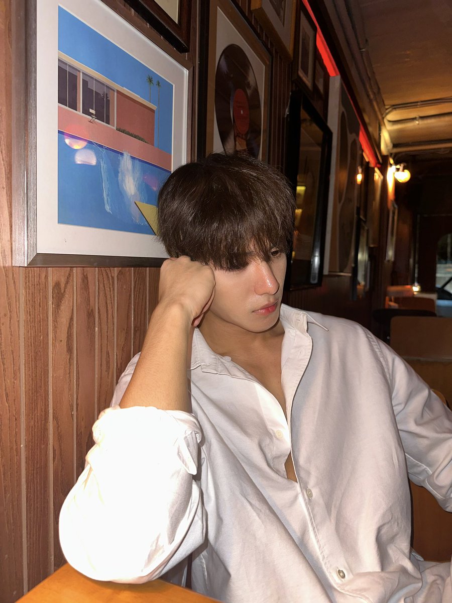 netsiraphop's tweet photo. Hey! u🖤#netsiraphop https://t.co/GPGuWSM267