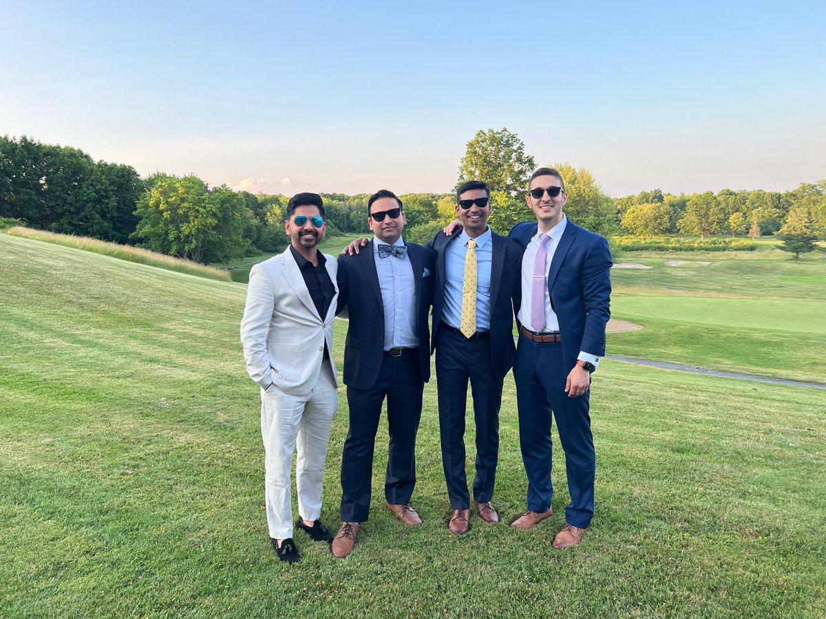 Our 4 stellar graduating cardiology fellows all moving on to subspecialties! Drs. @apervaizmd and @CardioCCdoc will be staying back for IC at Baystate, Dr. @ChrisAb_cardio will be going to Hackensack for IC, and Dr. @ajkadado will be moving on to Yale University for EP! Congrats!