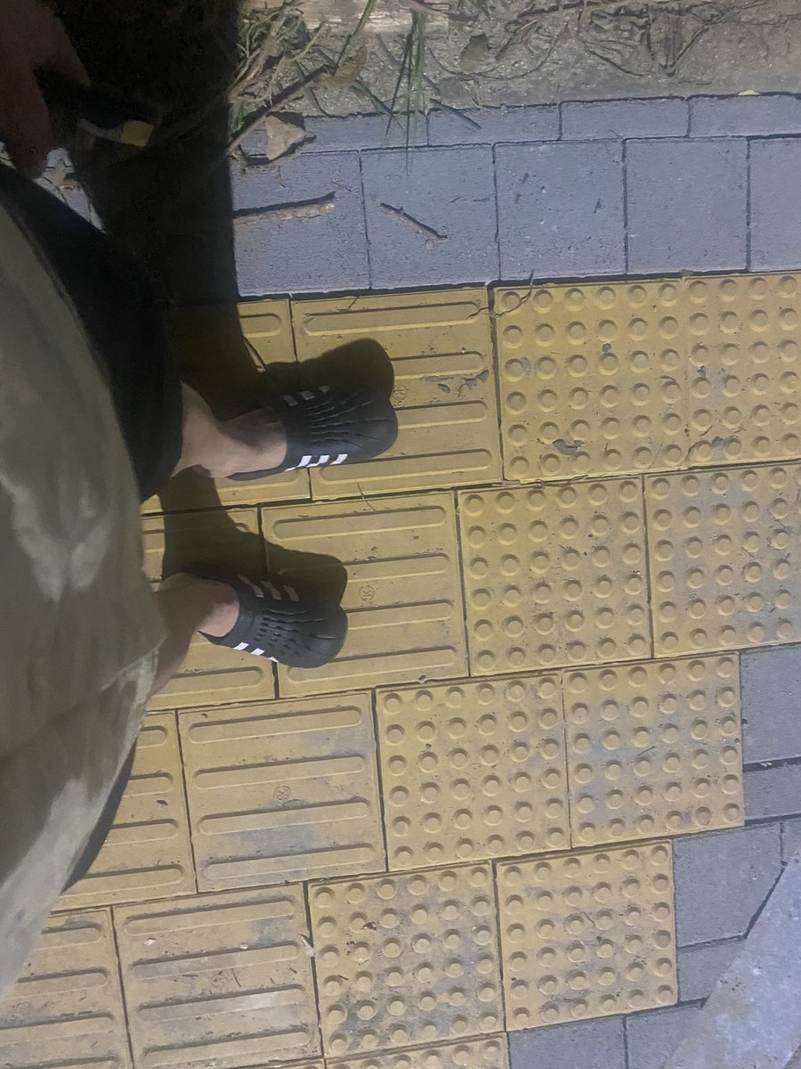 밤이라서 선선해서 좋다 산책중..
#광주