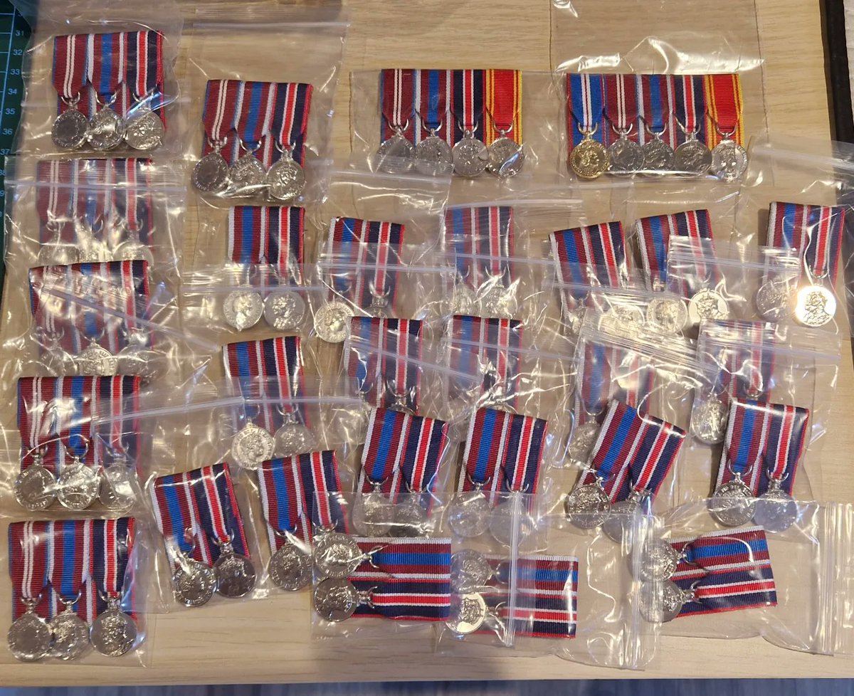 Manchester medals tweet media
