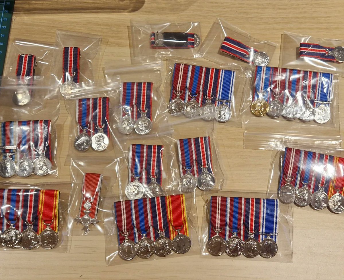 Manchester medals tweet media