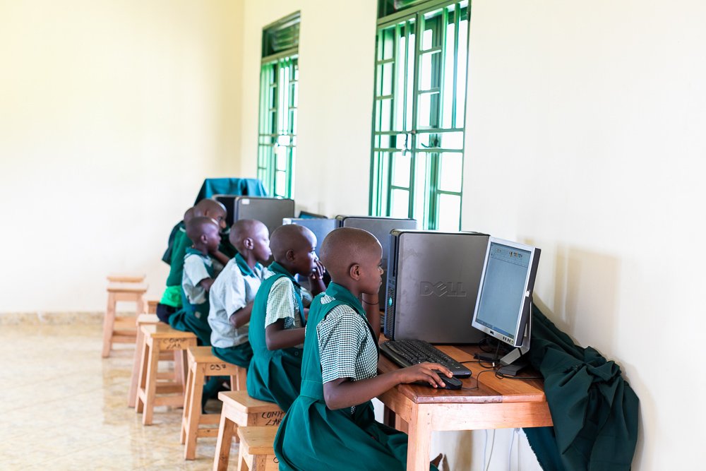 As we promote "The Rights of the Child in the Digital Environment” today on international Day of The African Child, let's be reminded that children are entitled to protection from any online abuse.  Happy #DAC2023!