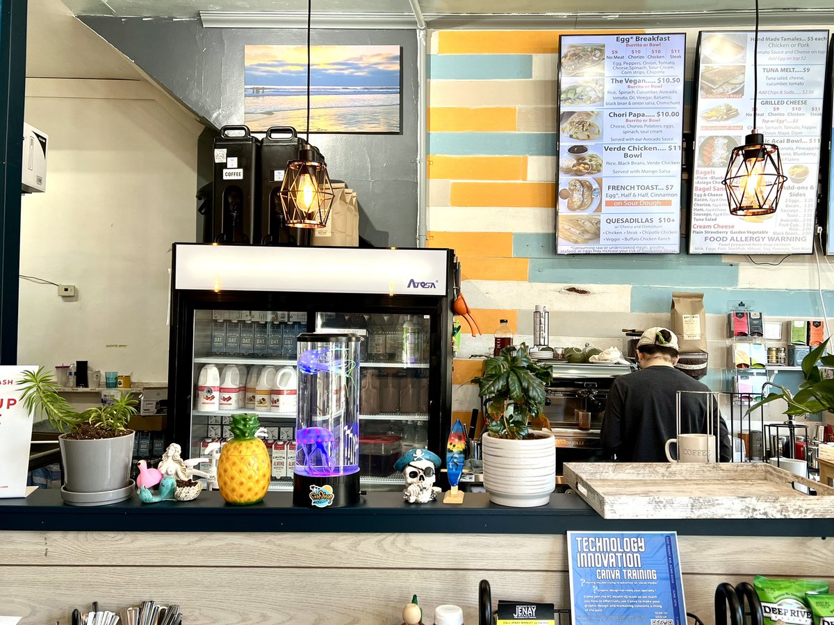 OneDelightfulL's tweet image. What’s for breakfast? I ate like a queen while in Kansas City last week. I recommend:

Anchor Island Coffee - Bagels w/ Americano 
@SnoozeAMEatery - Omelet w/ Ricotta 

#madeinkc #kansascity #travelideas