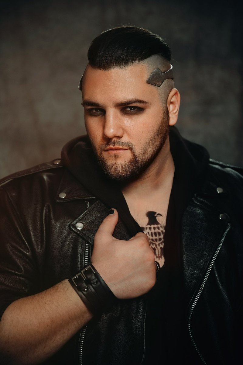 Small update. 
For the past year I have been on tour playing Pilate in the 50th Anniversary Tour of Jesus Christ Superstar. It’s been an absolute dream, and I wish it weren’t coming to an end.