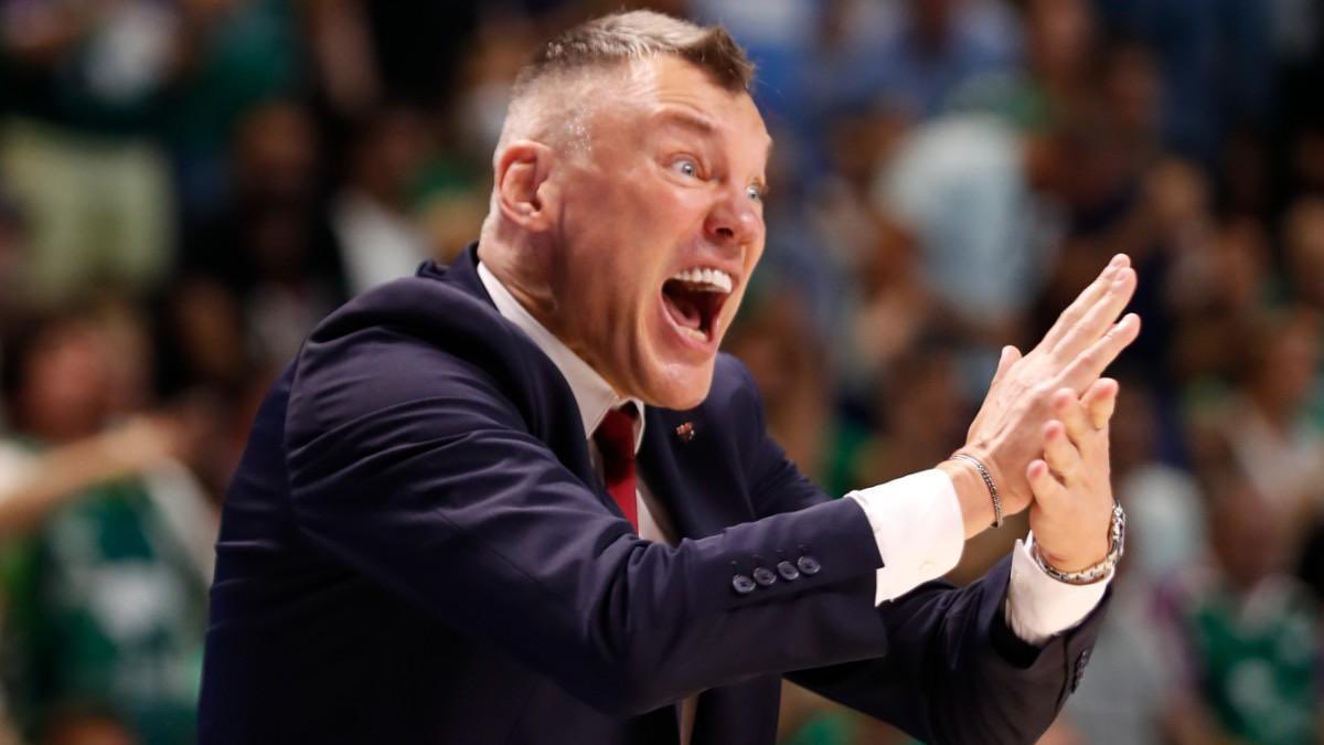 ⚠️Noticia <a href="/sinconcesiones/">4️⃣0️⃣ años🎂 Sin Concesiones</a> 

🏀Saras Jasikevicius, a punto de renovar con el <a href="/FCBbasket/">Barça Basket</a> .

Las negociaciones para la renovación de su contrato están muy avanzadas.

El técnico lituano ha aceptado una importante rebaja del salario que venía cobrando.