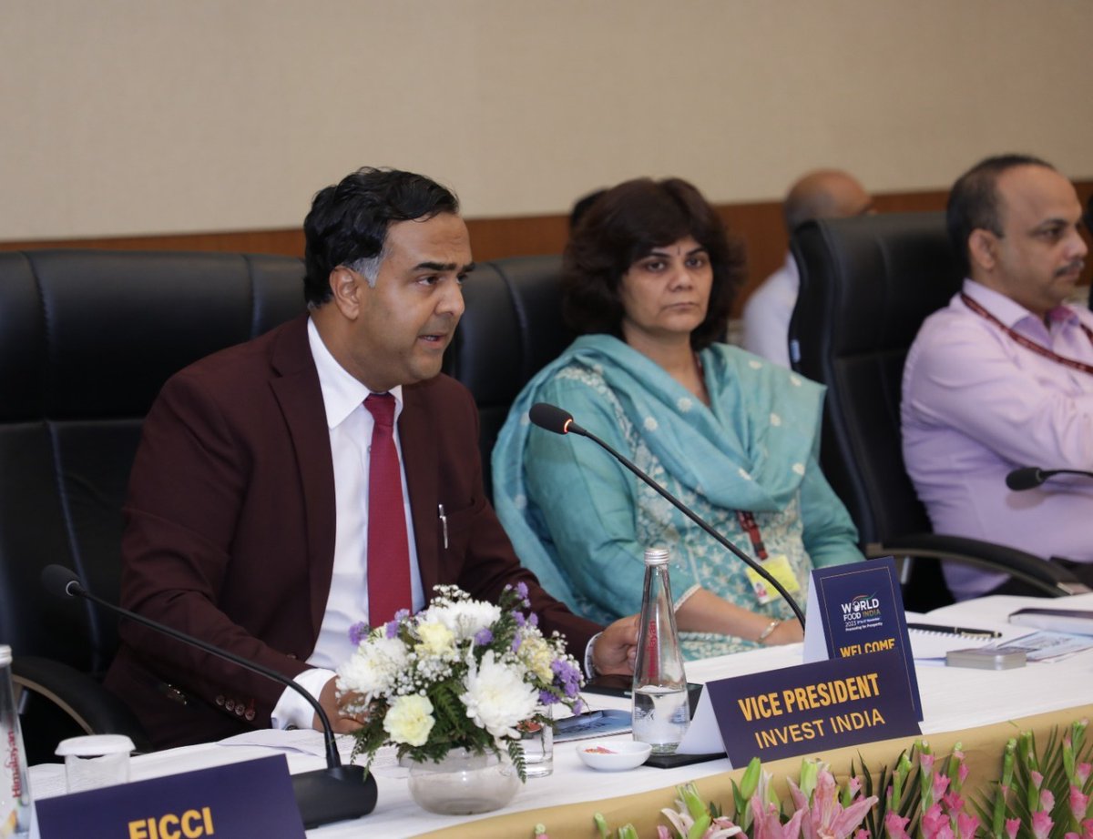 investindia's tweet photo. An 'Interaction with Heads of Foreign Missions in India' was organised by @MOFPI_GOI &amp; @investindia to discuss collaboration for the upcoming #WorldFoodIndia2023 — one of the largest gatherings of global industry leaders, govt. stakeholders, buyers &amp; sellers.

#InvestInIndia https://t.co/Ac5pjBuRtu