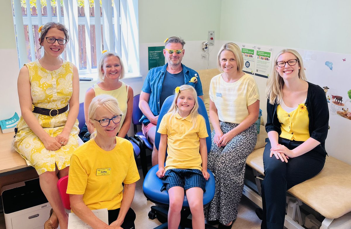 WAHT_PARC (@parcwaht) on Twitter photo Yelfie Selfie day for Cystic Fibrosis with the lovely Hannah 😊💛
#yelfieselfie <a href="/cftrust/">Cystic Fibrosis Trust</a> <a href="/WAHT_Paeds/">Worcestershire Paediatrics</a> <a href="/WorcsAcuteNHS/">Worcestershire Acute NHS</a> Yelfie Selfie day for Cystic Fibrosis with the lovely Hannah 😊💛
#yelfieselfie <a href="/cftrust/">Cystic Fibrosis Trust</a> <a href="/WAHT_Paeds/">Worcestershire Paediatrics</a> <a href="/WorcsAcuteNHS/">Worcestershire Acute NHS</a>