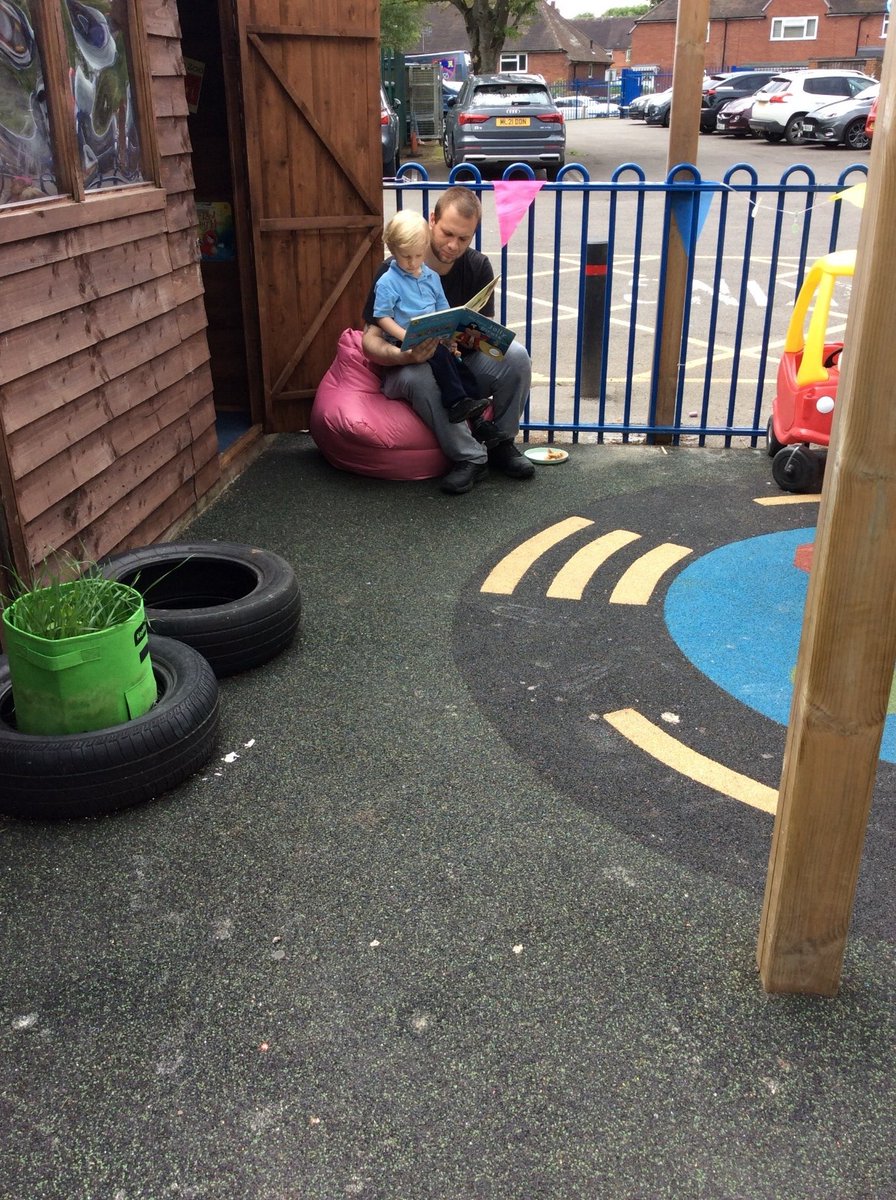 We have welcomed our special person in for the Father's/Special Person Day Workshops this week. We thank you all for coming and taking part in the activities. The children had a fantastic time showing them their Cubs room.
