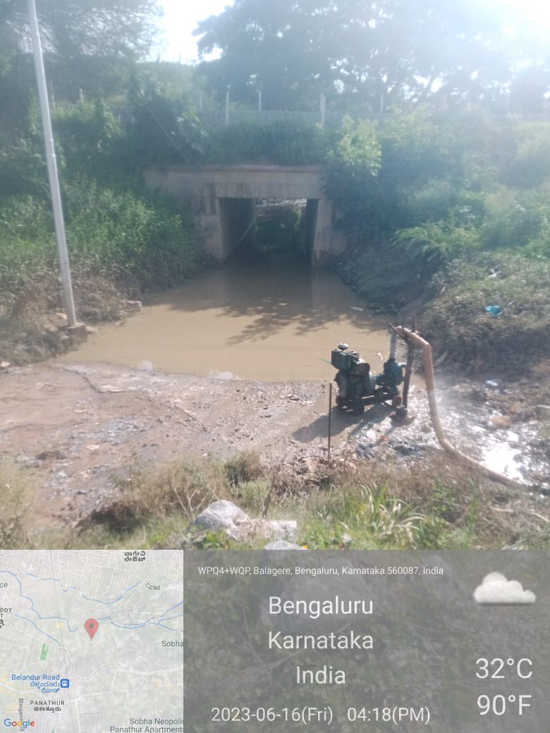 MTF_Mobility's tweet photo. Croma road vent is NOT AN UNDERPASS - It is a rain water vent used for driving through when it is not raining

CAUTION: Commuters are requested to avoid using this vent during rainy season https://t.co/4cqVBAf4LP