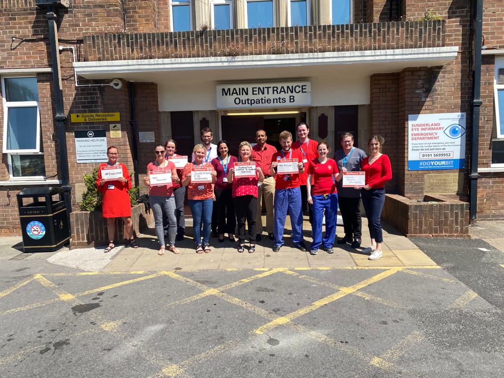 Shout out to our award winning SEI Research Team looking radiant in red! #RedForResearch #BePartOfResearch #Opthalmology