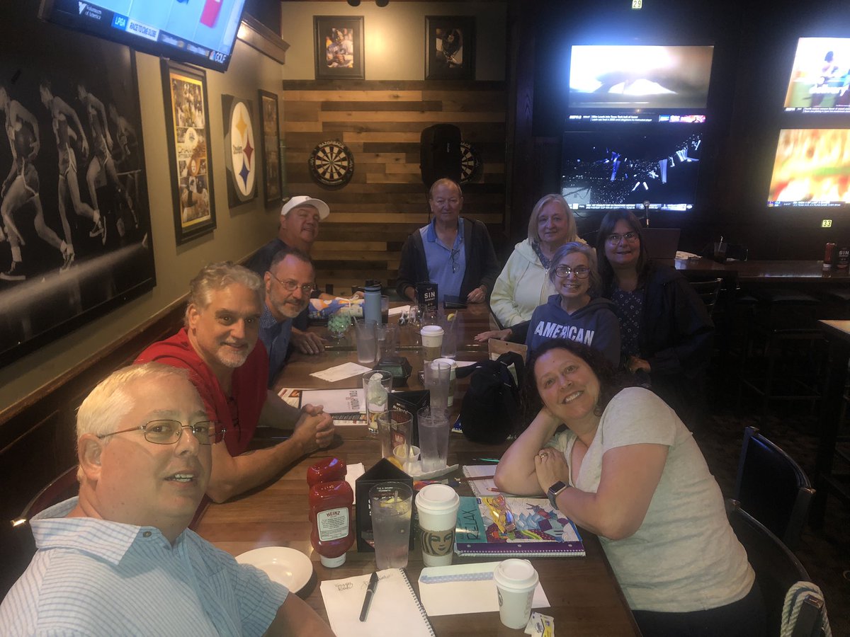 SCGTriviaNights's tweet photo. Congratulations to “Buck Runners”, our Triva Night Champions at Fox &amp; Hound in Birkdale!  

Join us every Wednesday at 7pm for Fun, Food, Friends and Trivia!! 

#TriviaNight #Trivia #FoxandHound https://t.co/WxYRi6GSg7