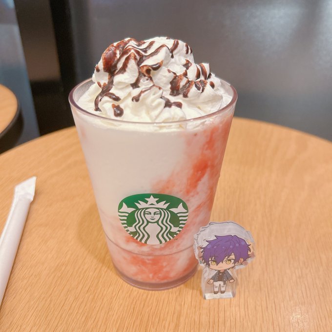 「sitting whipped cream」 illustration images(Latest)