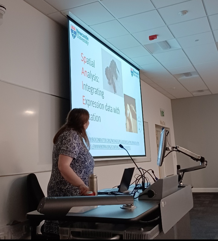 Also my favourite slide of the #NBUG9 meeting - an inspired name! #spaniel @rachelq_ncl