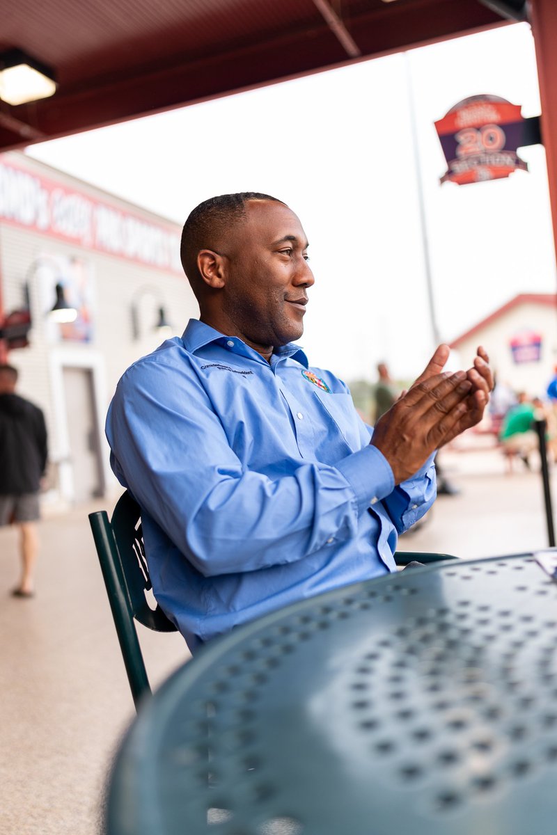 ElectRPatterson's tweet photo. Honoring #veterans is always a going to be a passion of mine. Thanks @BlueCrabs for helping to honor our military & show them how much we appreciate. @MsBlueCrabsGM #unfin15edbusiness #crustaceannation #getsteamed @AtlanticLg @MeetCharlesCo @CharlesCoMD @tuggleanne @GovWesMoore https://t.co/RAYo7mD07s