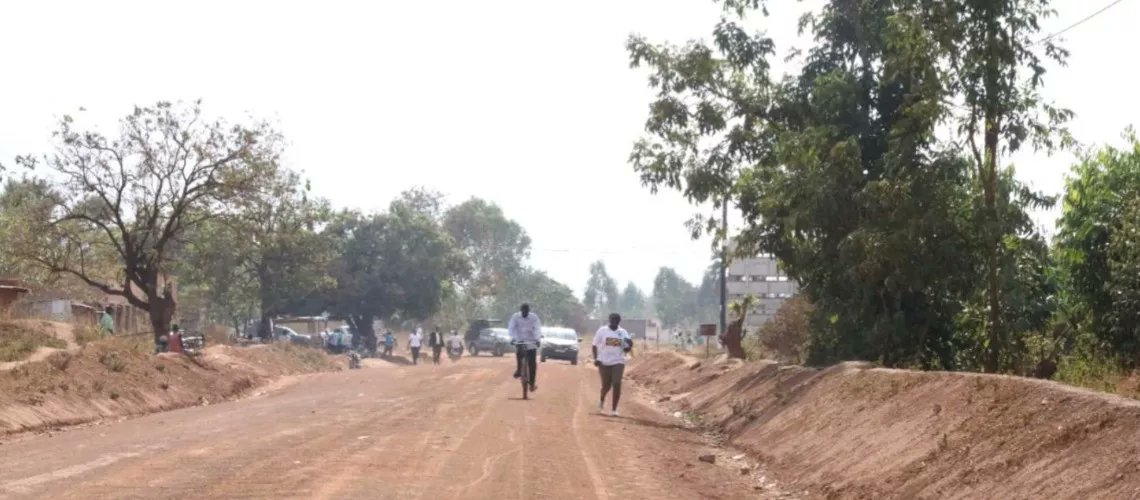kibuukla's tweet photo. This FY 2023/24, 16 national road projects will substantially be completed including Atiak-Laropi, Moroto-Lokitanyala, Kawuku-Bwerenga, Namugonde-Bugiri, Nsambya-Mukwano, the Kampala Flyover, & Rushere Town & Kyamate Access roads. @MoWT_Uganda @GovUganda #Musevenomics #MoWTUg https://t.co/jYNmLCuHSu
