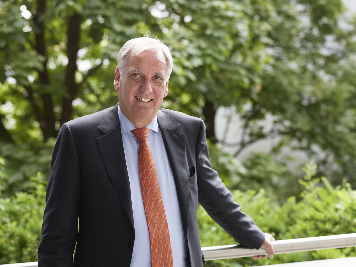 Gabriele Gendotti, Präsident Suva-Rat: «Das #Geschäftsmodell der Suva bewährt sich. Wir leben Sozialpartnerschaft. Unsere Entscheide sind im Interesse von Arbeitnehmenden wie Arbeitgebenden, ausgewogen, nachhaltig.» 
Modell Suva:to.suva.ch/43ZXmih
#Bilanzmedienkonferenz2/4